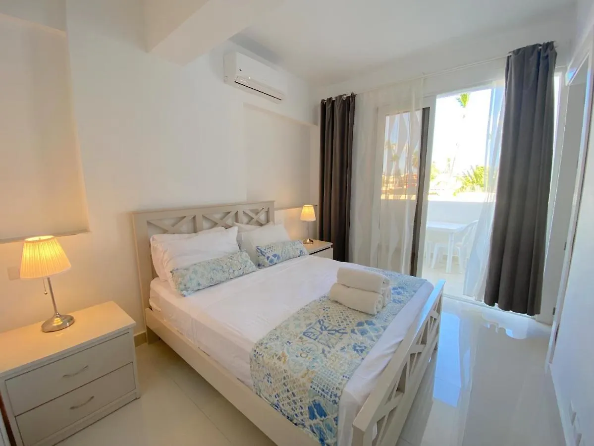 Grand Caribe Beach Club And Spa - Playa Los Corales location